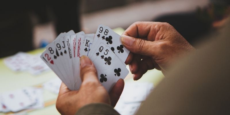 Tham gia Tiến lên miền Nam với Game bài Kubet